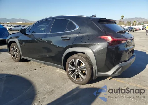 2021 Lexus Ux 200 из США, поврежденный, VIN JTHX3JBH5M2032109